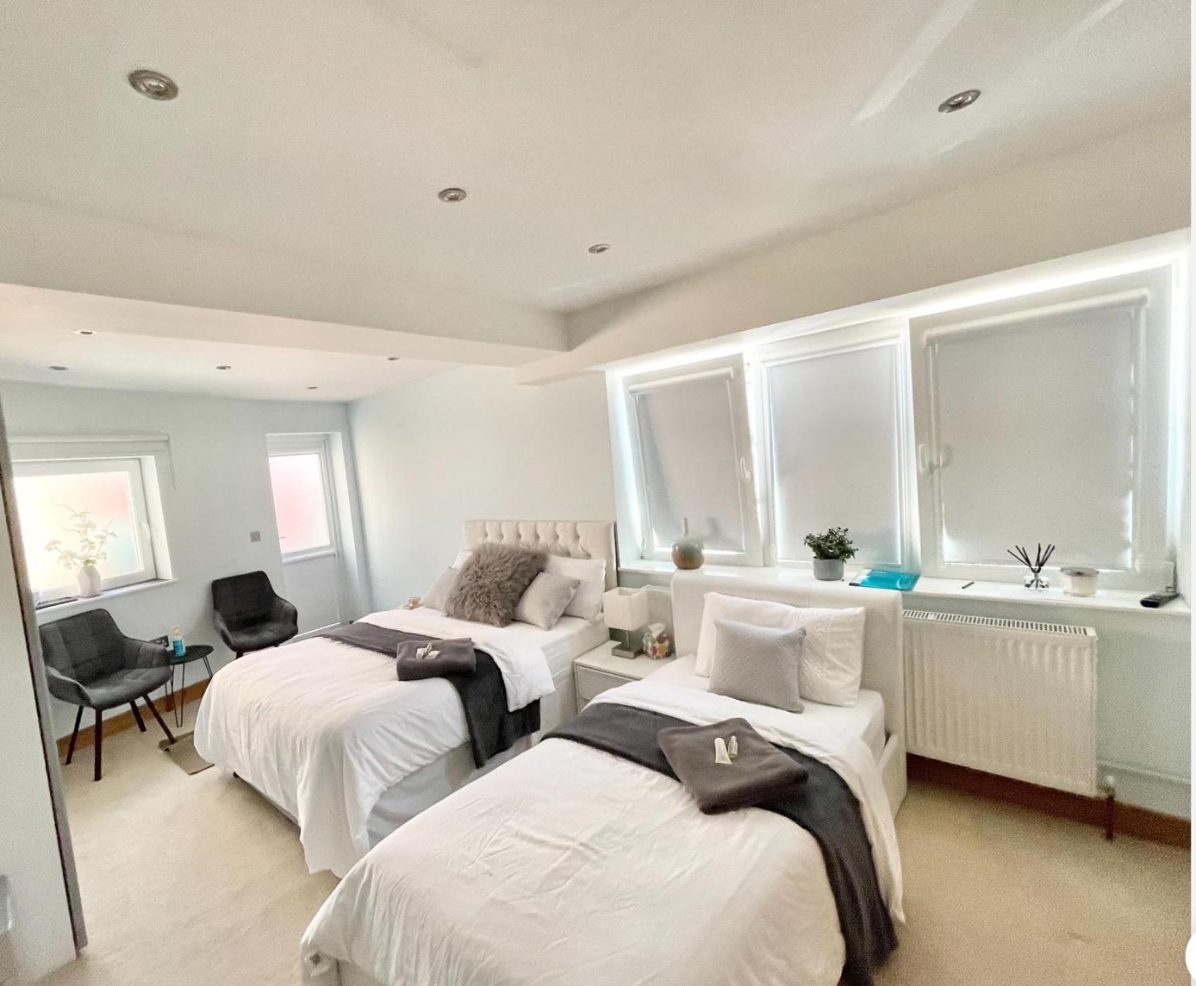 Razak House Apartment Brighton Bagian luar foto