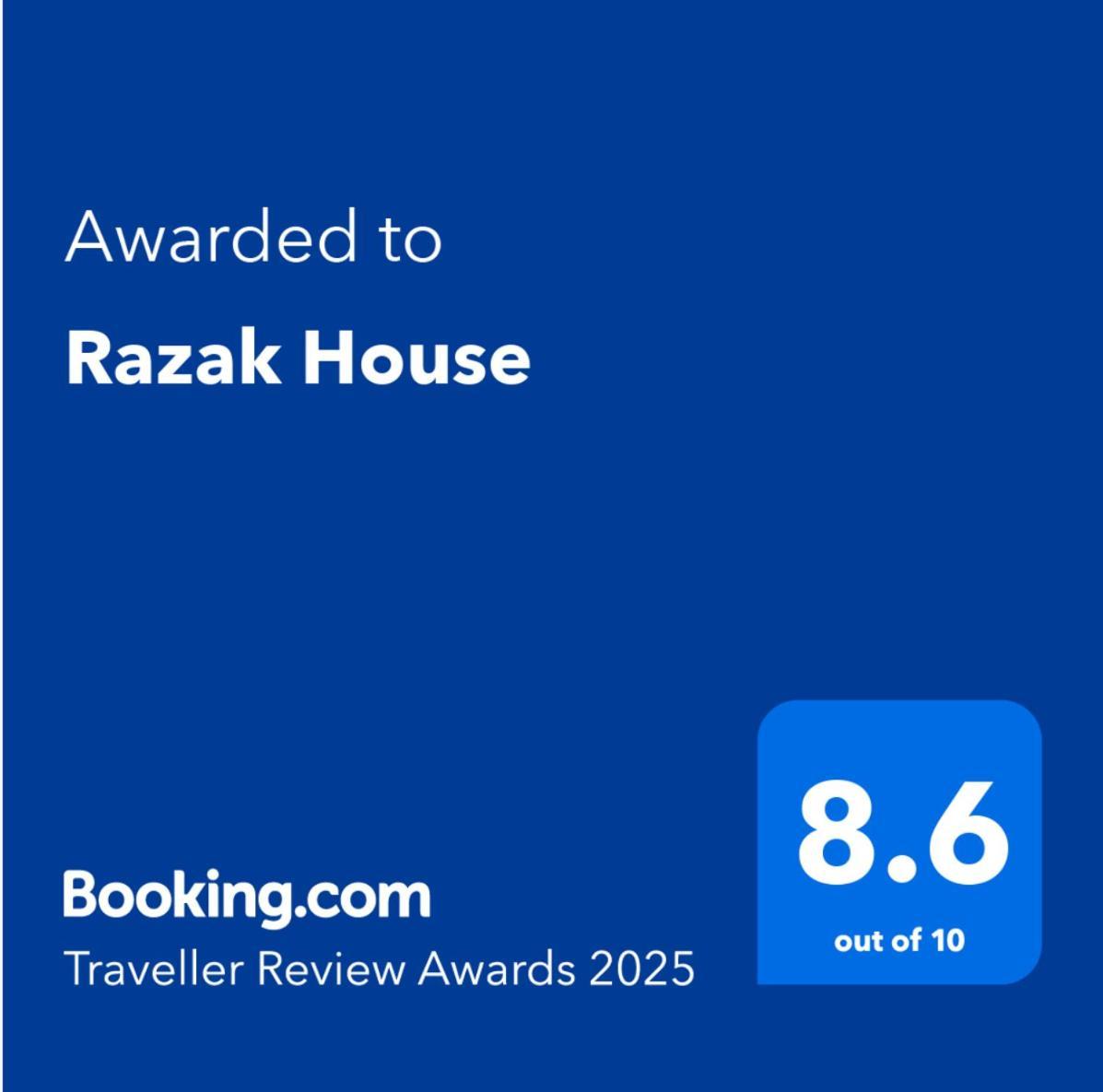Razak House Apartment Brighton Bagian luar foto