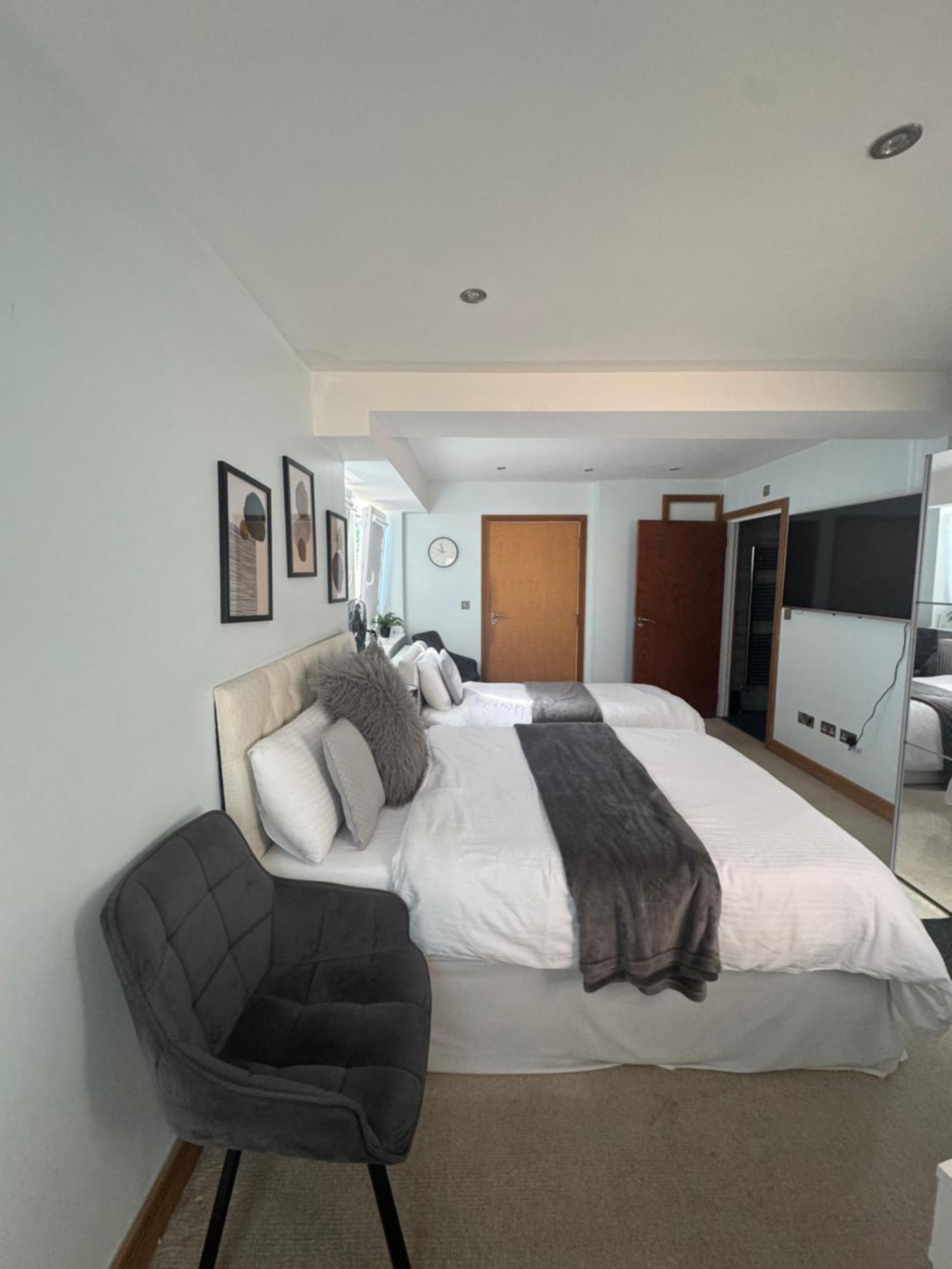 Razak House Apartment Brighton Bagian luar foto